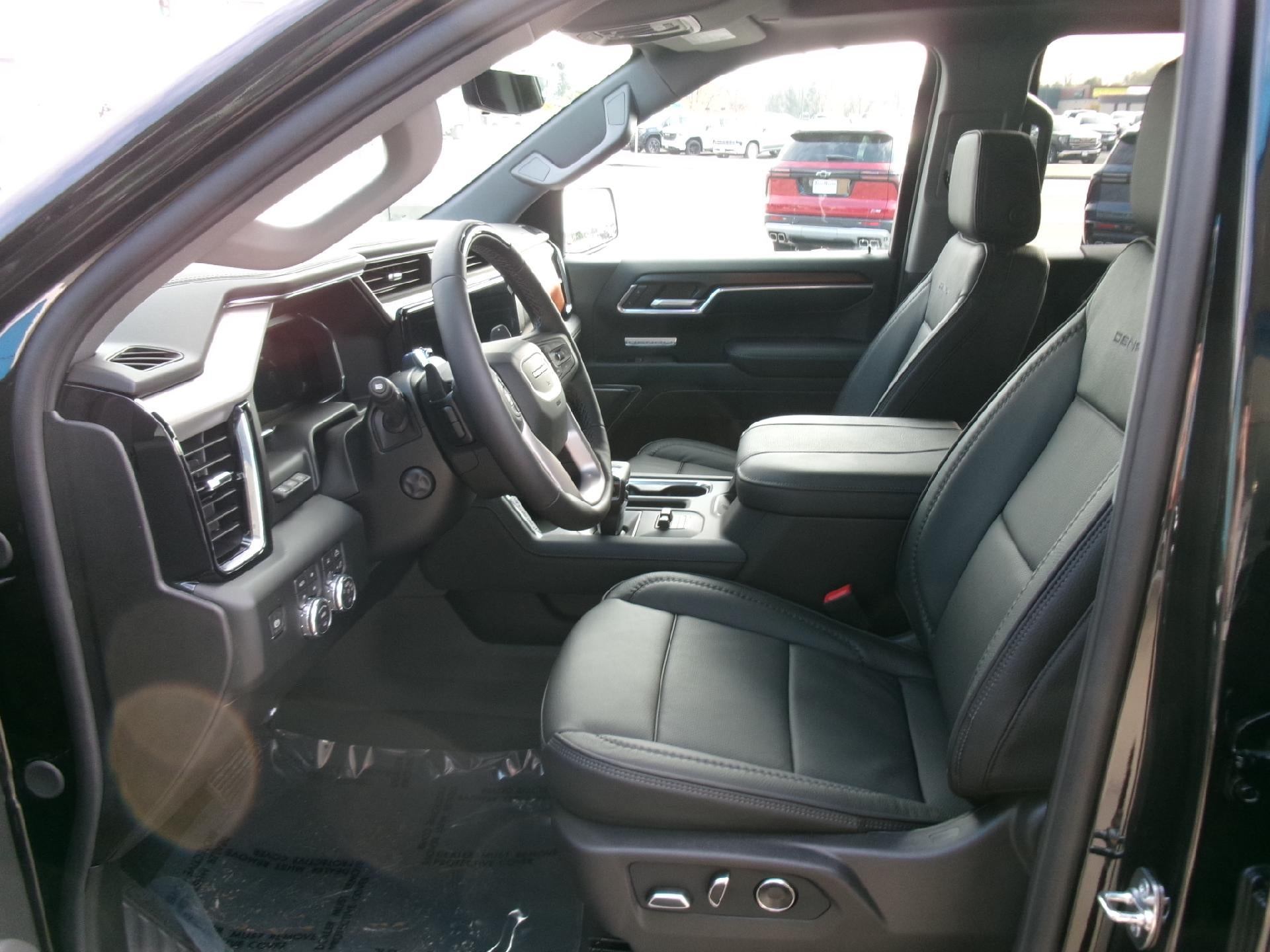 2026 GMC Sierra 1500 Crew Cab Short Box 4-Wheel Drive Denali