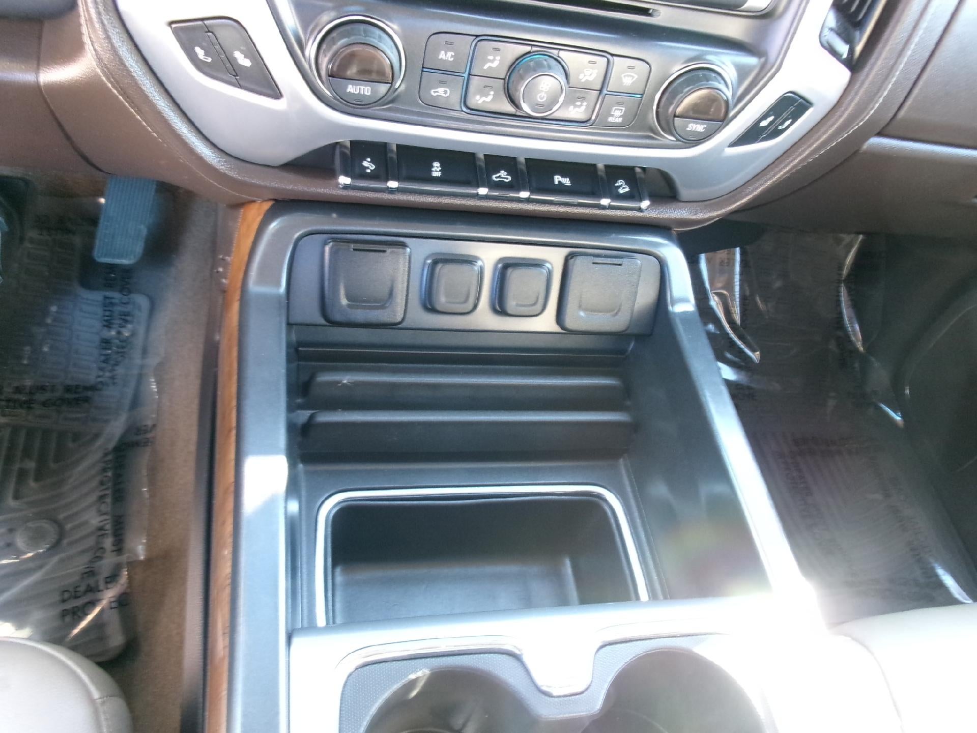 2018 GMC Sierra 1500 Double Cab Standard Box 4-Wheel Drive SLT SLT Premium Package