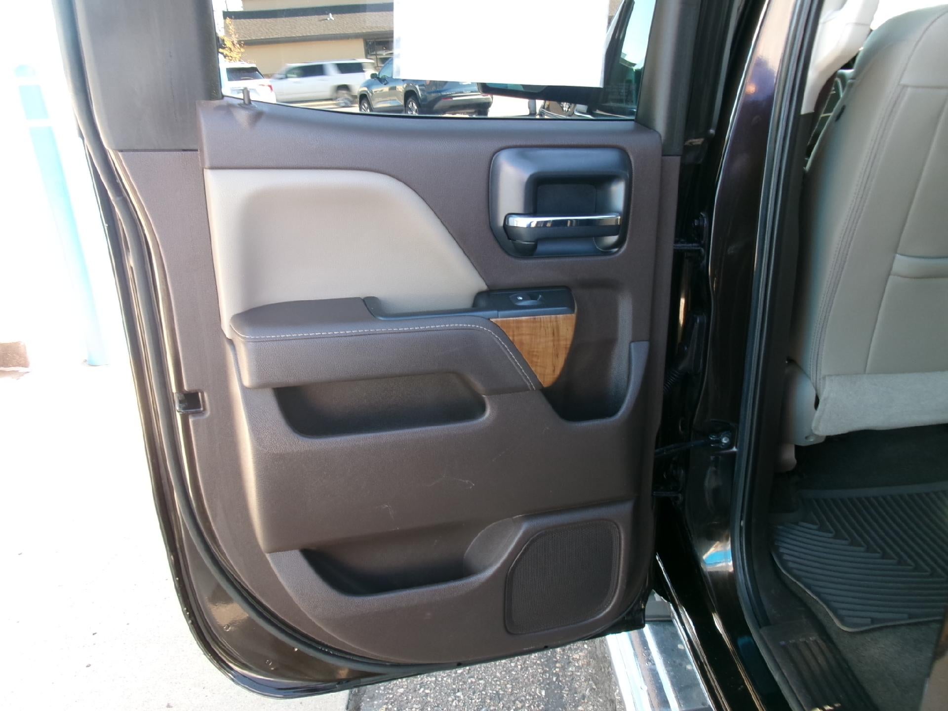 2018 GMC Sierra 1500 Double Cab Standard Box 4-Wheel Drive SLT SLT Premium Package