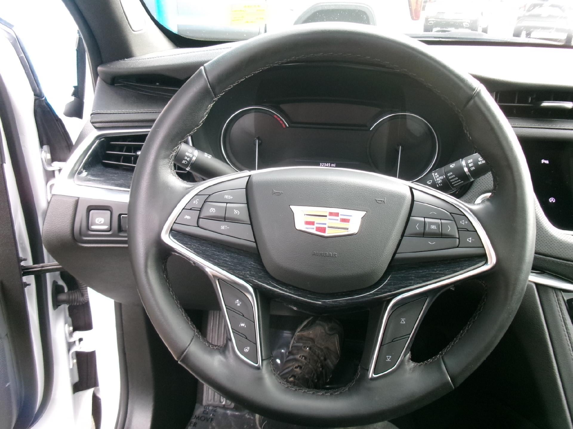 2023 Cadillac XT5 AWD 4dr Premium Luxury