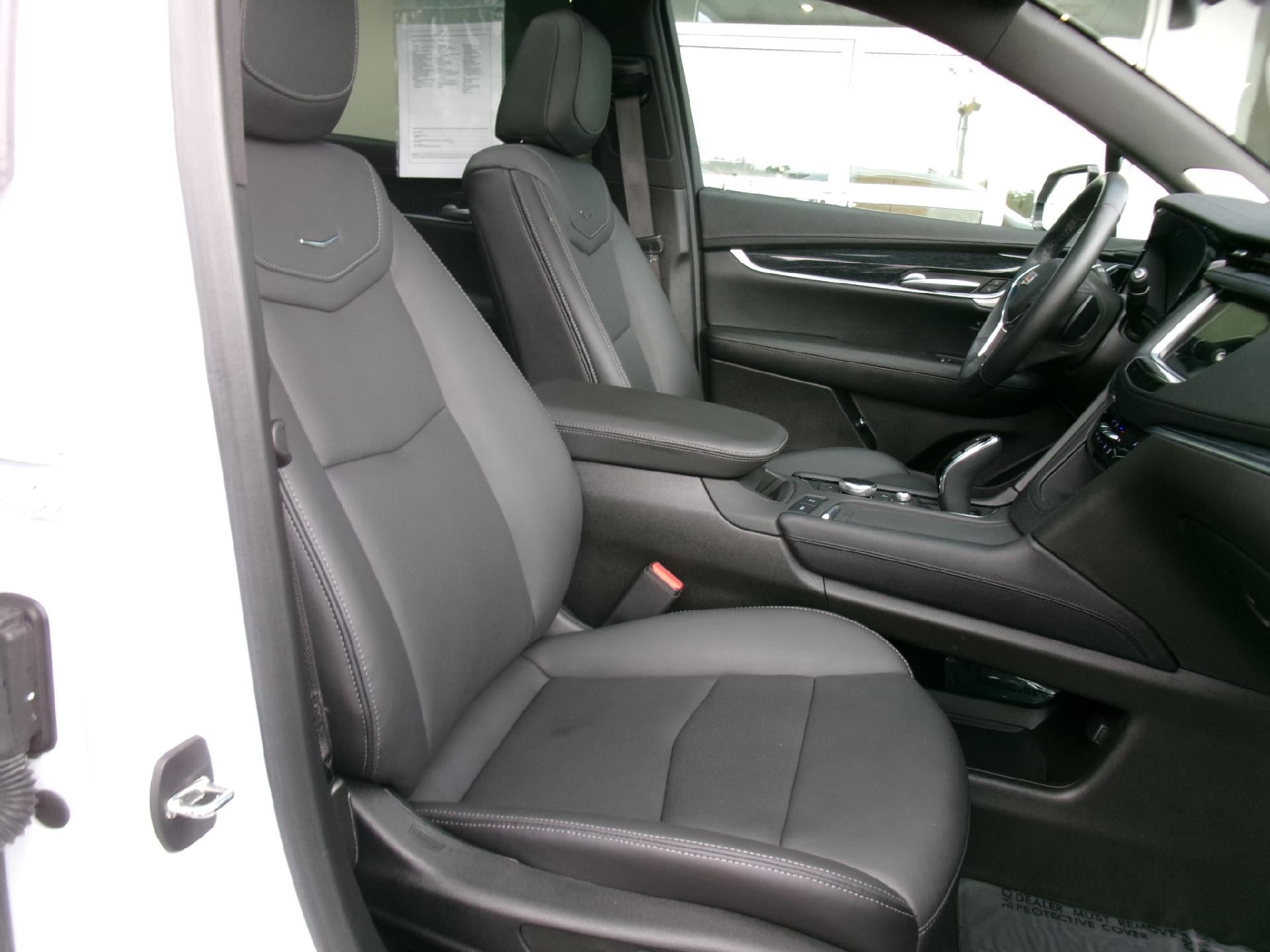 2023 Cadillac XT5 AWD 4dr Premium Luxury