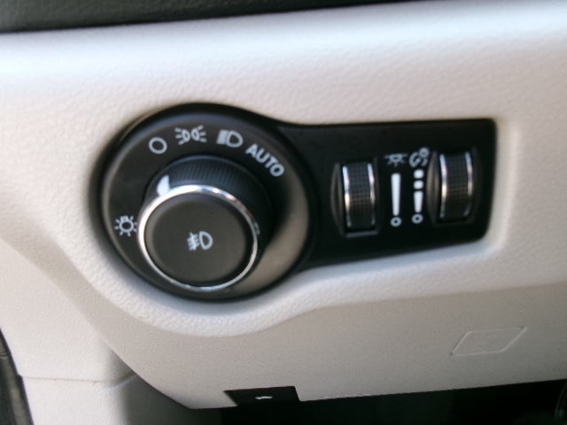 2023 Chrysler Pacifica Touring L FWD