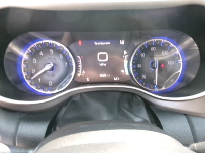 2023 Chrysler Pacifica Touring L FWD