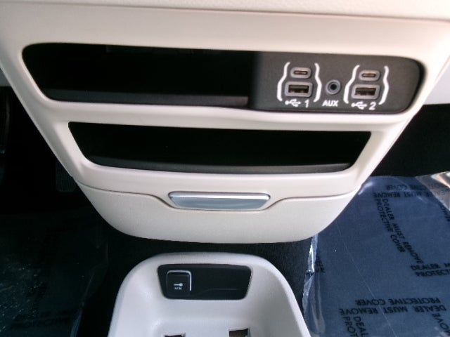 2023 Chrysler Pacifica Touring L FWD