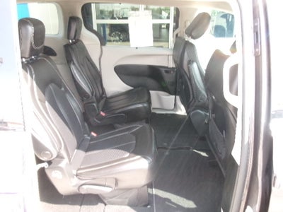 2023 Chrysler Pacifica Touring L FWD