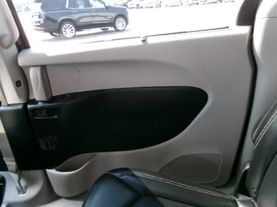 2023 Chrysler Pacifica Touring L FWD