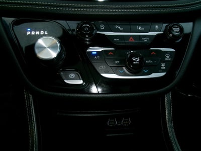 2025 Chrysler Pacifica Limited FWD