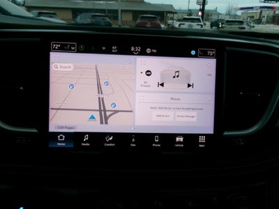 2025 Chrysler Pacifica Limited FWD