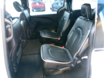 2025 Chrysler Pacifica Limited FWD