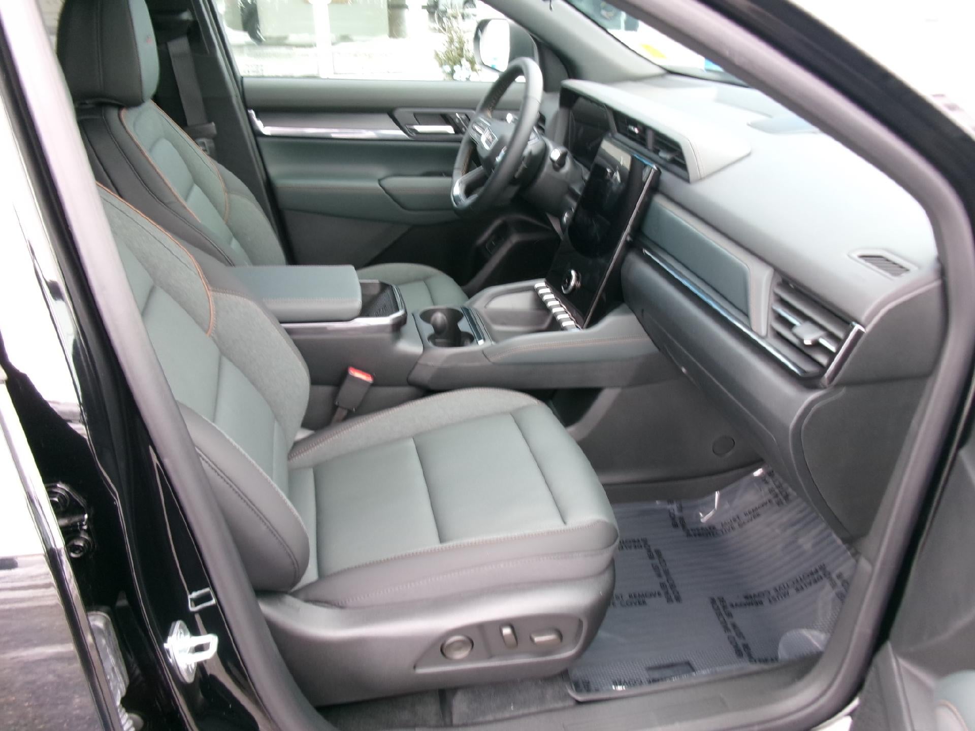 2026 GMC Terrain AWD 4dr AT4