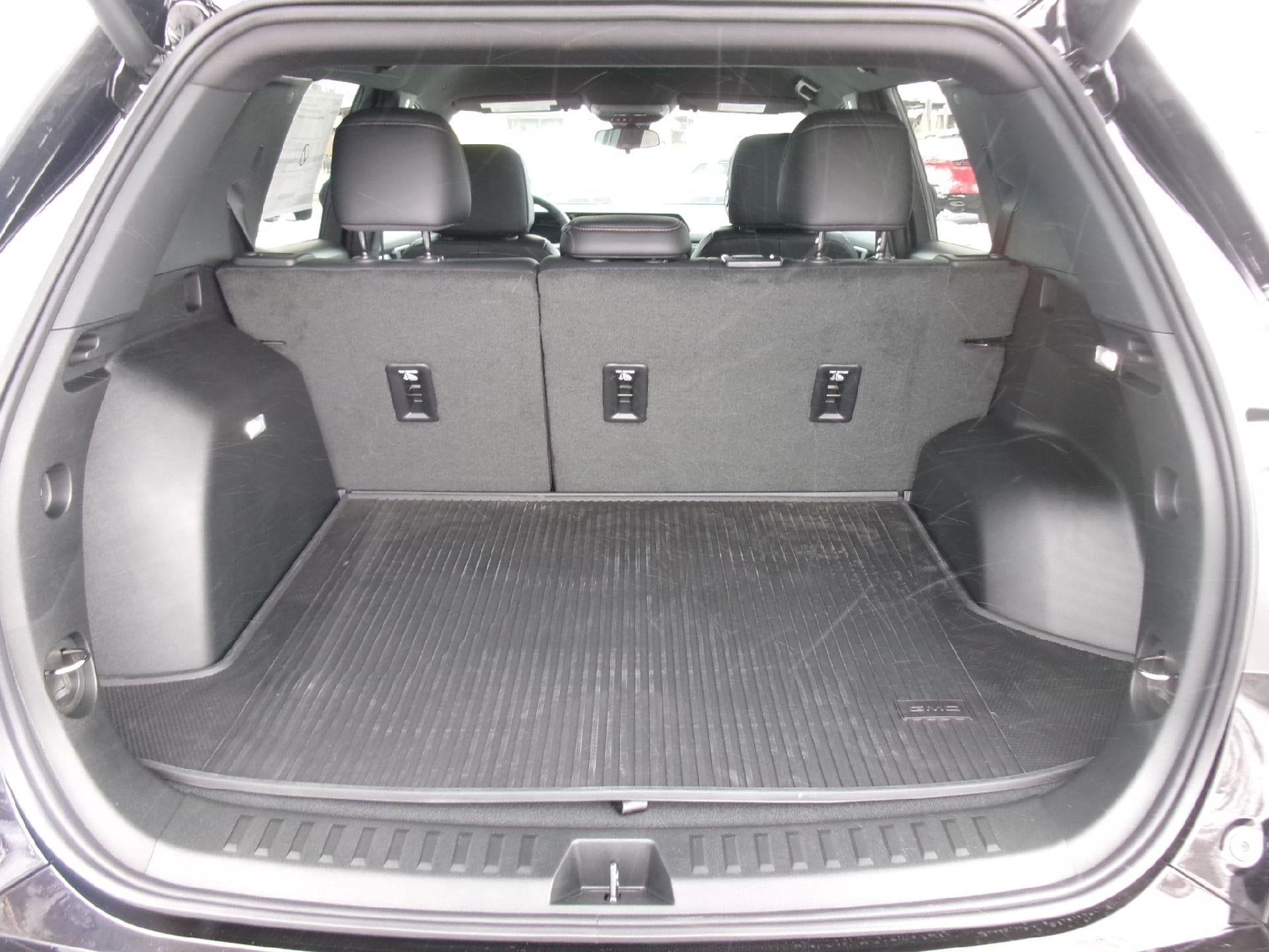 2026 GMC Terrain AWD 4dr AT4