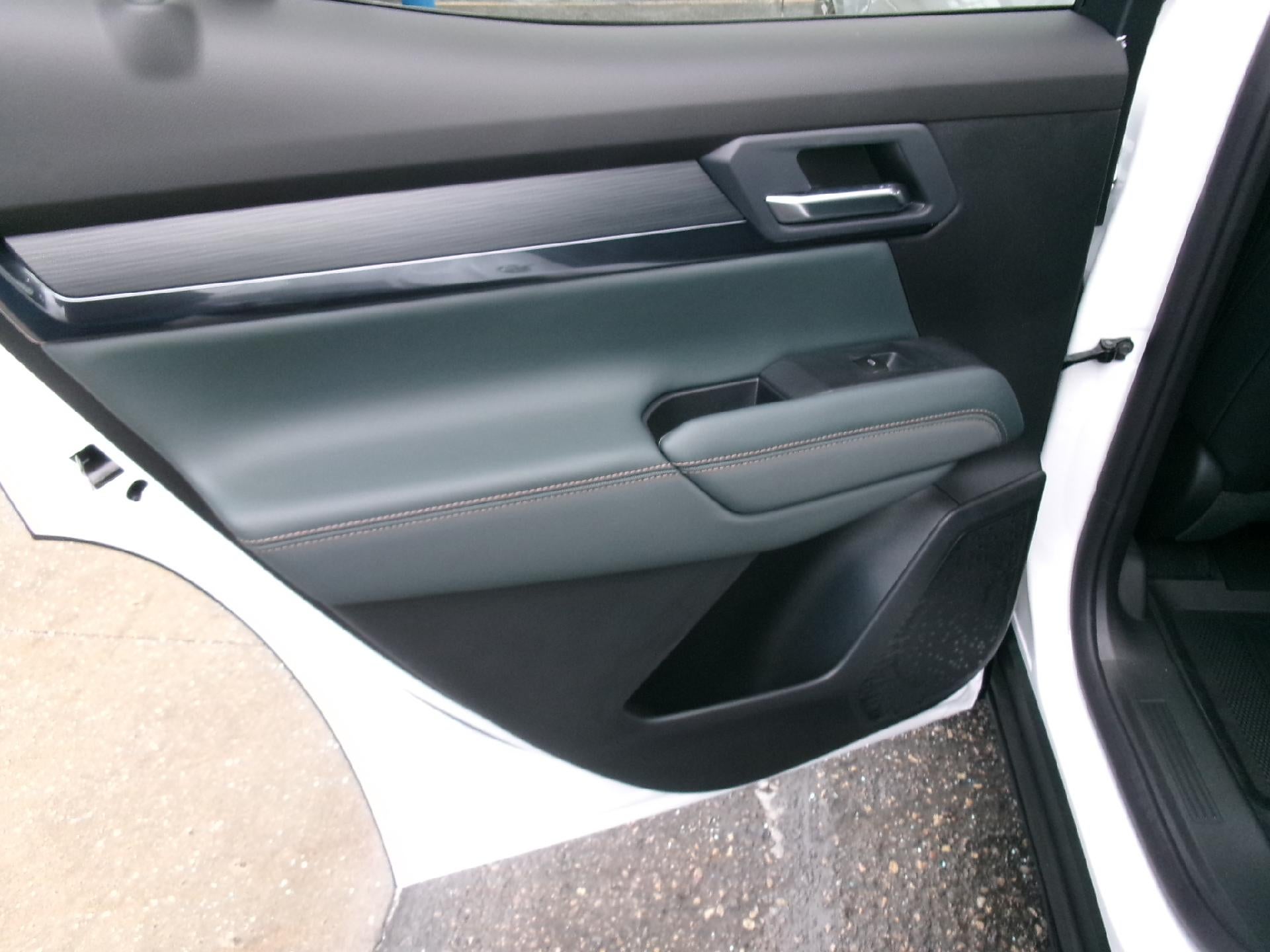 2026 GMC Terrain AWD 4dr AT4