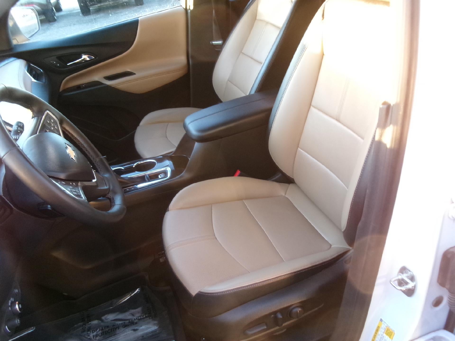 2023 Chevrolet Equinox AWD Premier