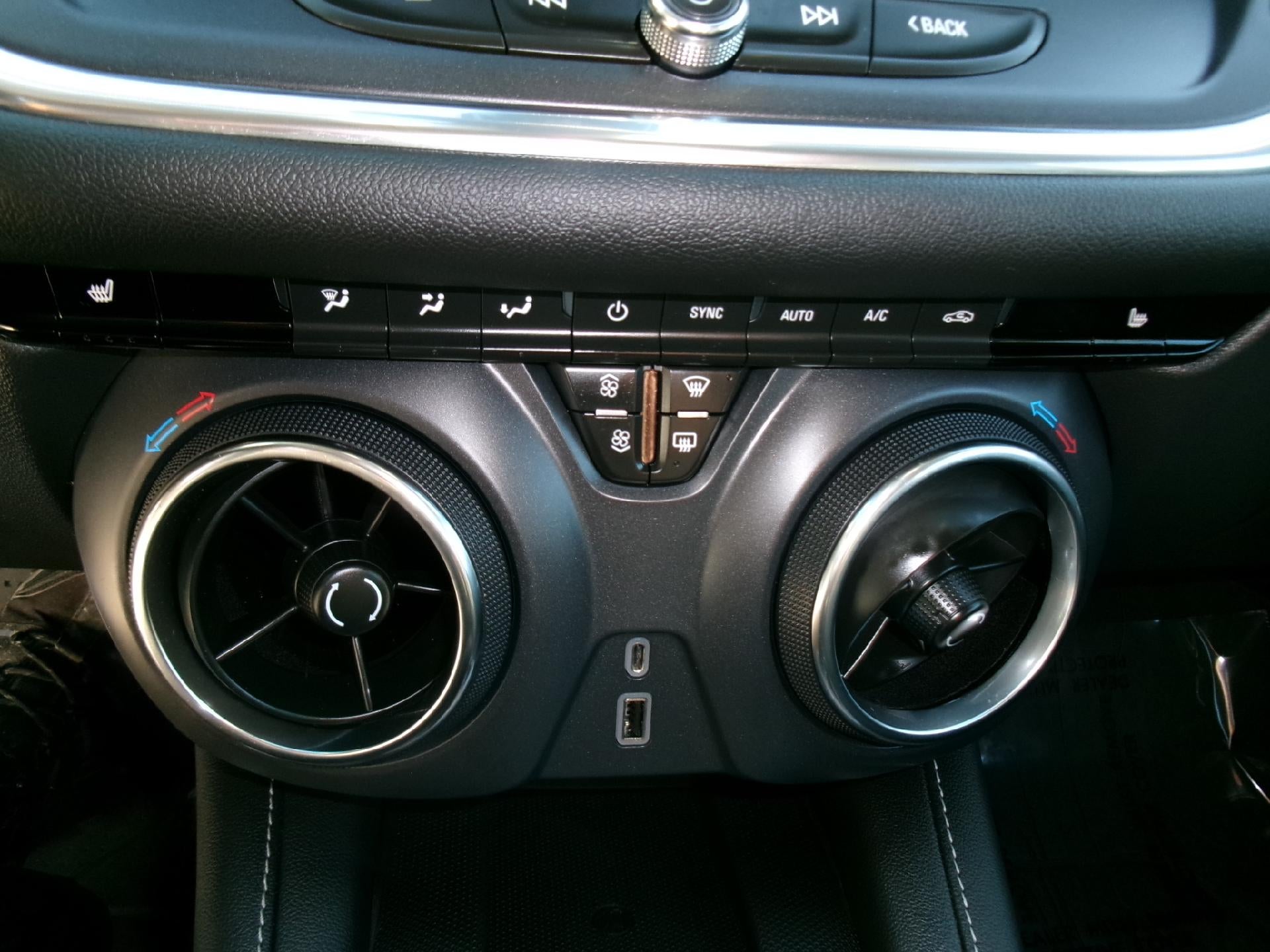 2023 Chevrolet Blazer AWD 4dr LT w/2LT