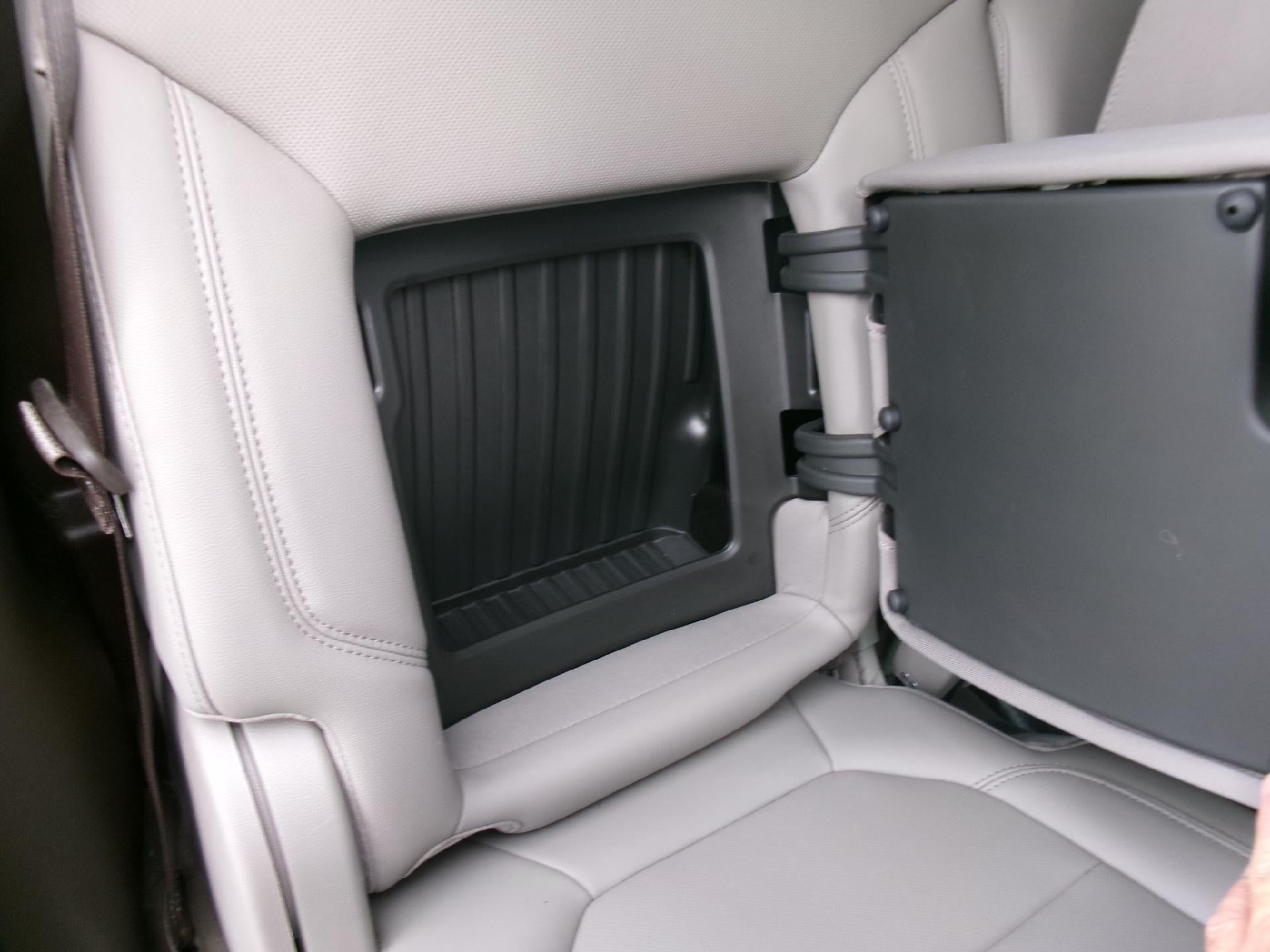 2019 GMC Sierra 1500 Crew Cab Short Box 4-Wheel Drive SLT