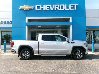 2022 GMC Sierra 1500 Crew Cab Short Box 4-Wheel Drive SLT