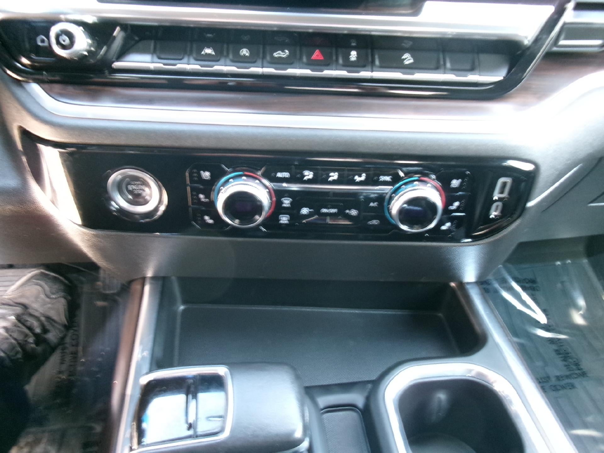 2022 GMC Sierra 1500 Crew Cab Short Box 4-Wheel Drive SLT