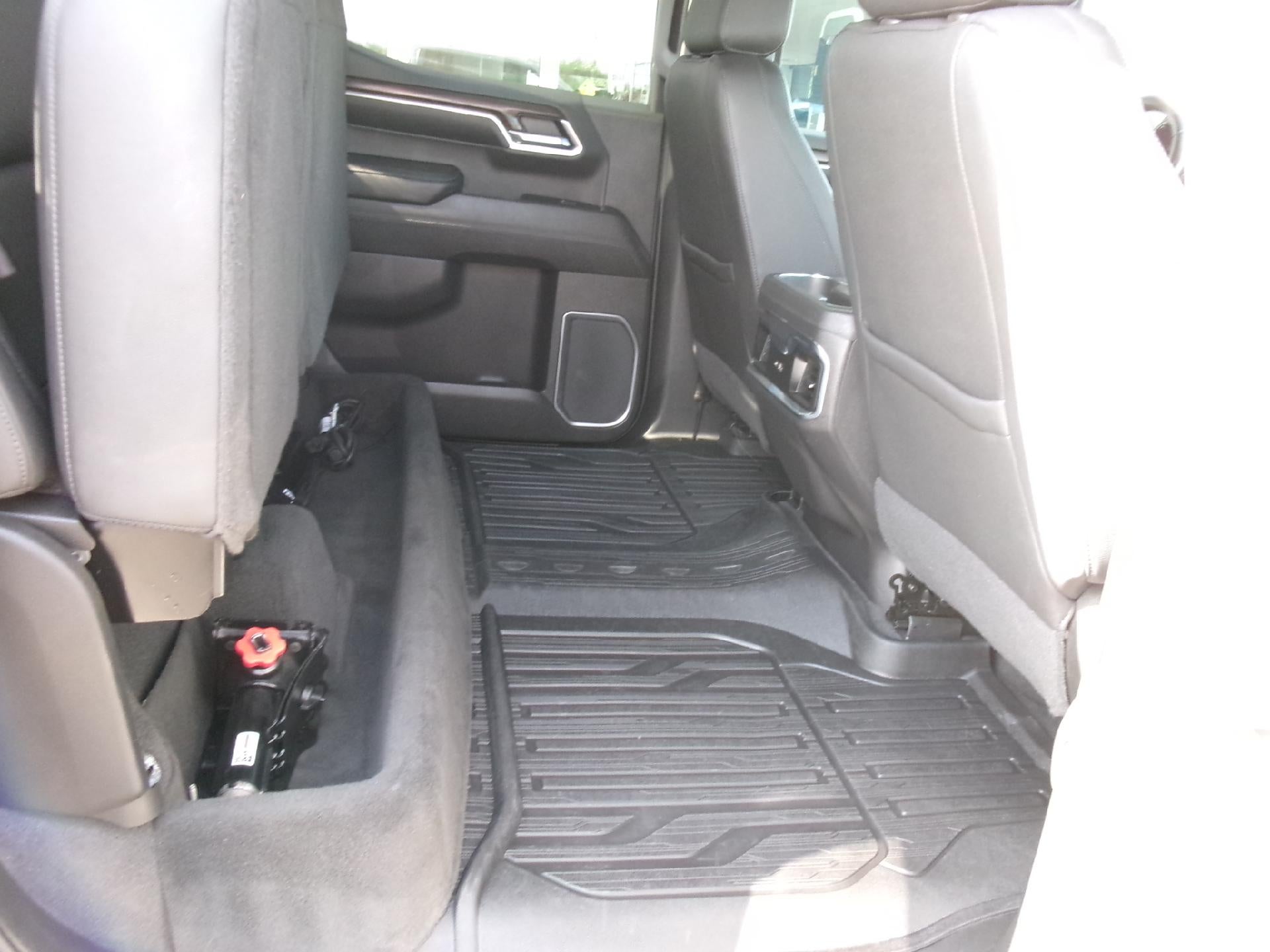 2022 GMC Sierra 1500 Crew Cab Short Box 4-Wheel Drive SLT