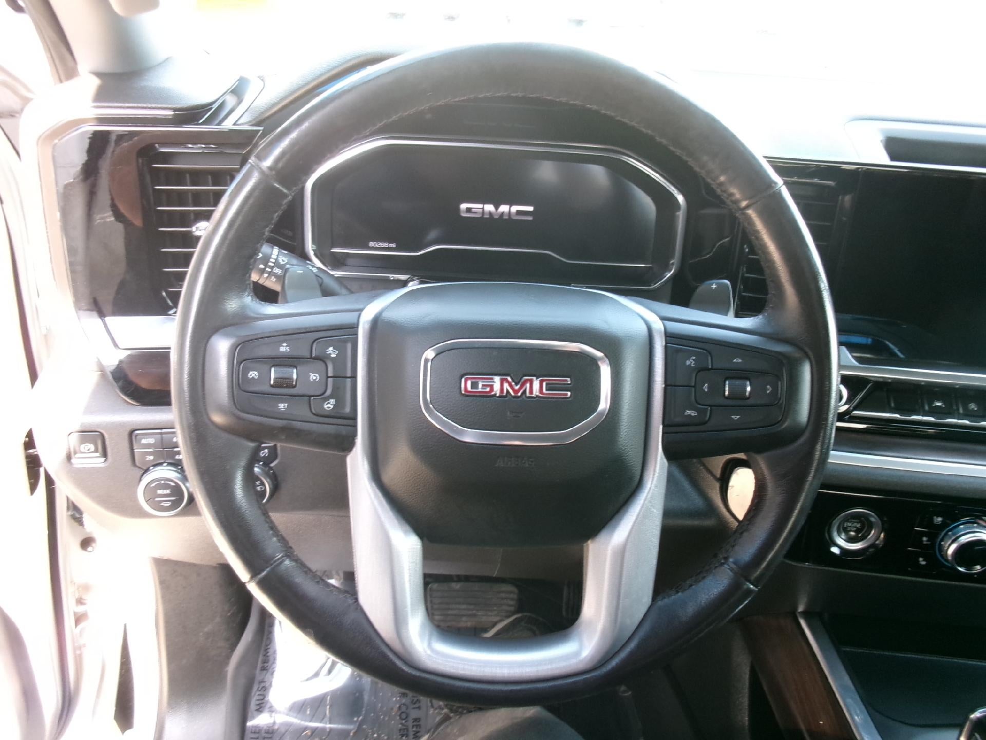 2022 GMC Sierra 1500 Crew Cab Short Box 4-Wheel Drive SLT