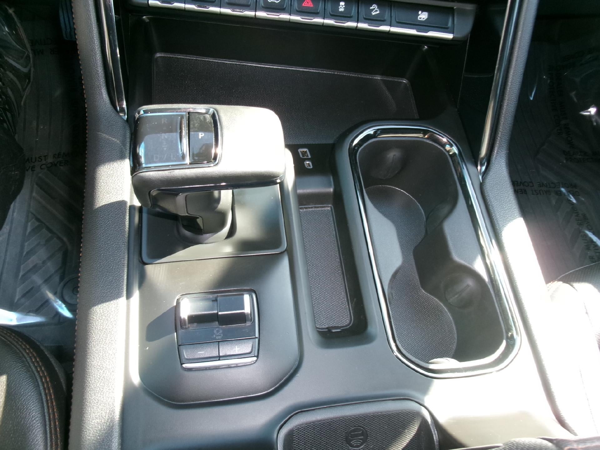 2023 GMC Sierra 1500 Crew Cab Standard Box 4-Wheel Drive AT4