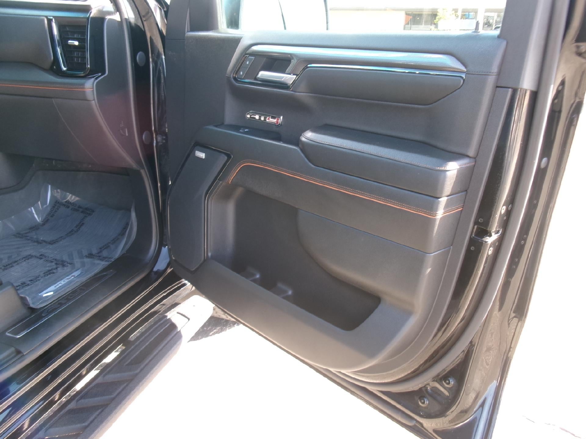 2023 GMC Sierra 1500 Crew Cab Standard Box 4-Wheel Drive AT4