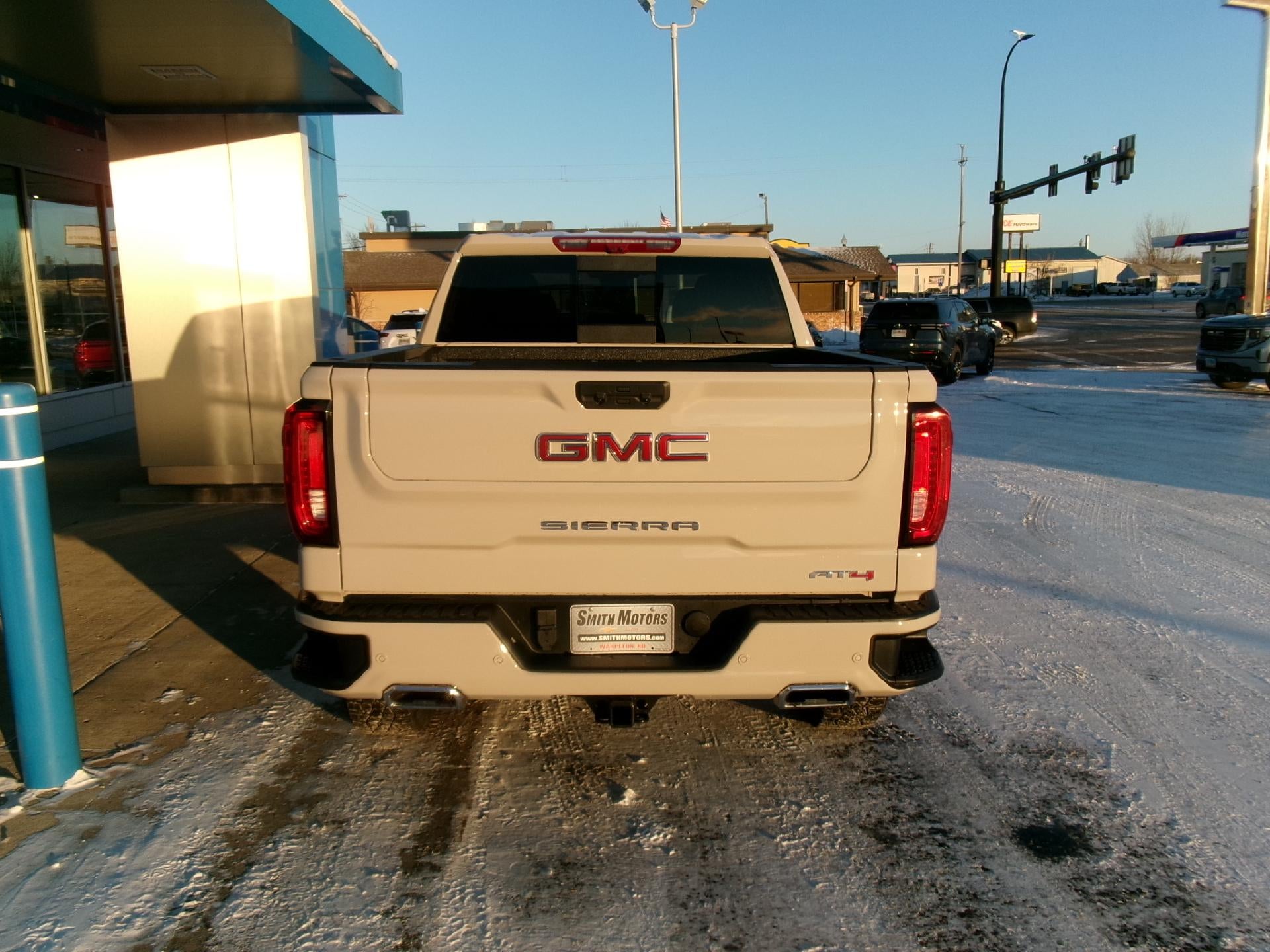 2026 GMC Sierra 1500 Crew Cab Short Box 4-Wheel Drive AT4