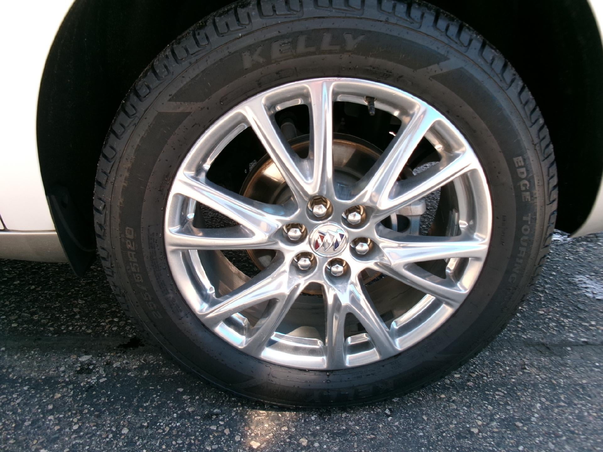 2023 Buick Enclave Essence AWD