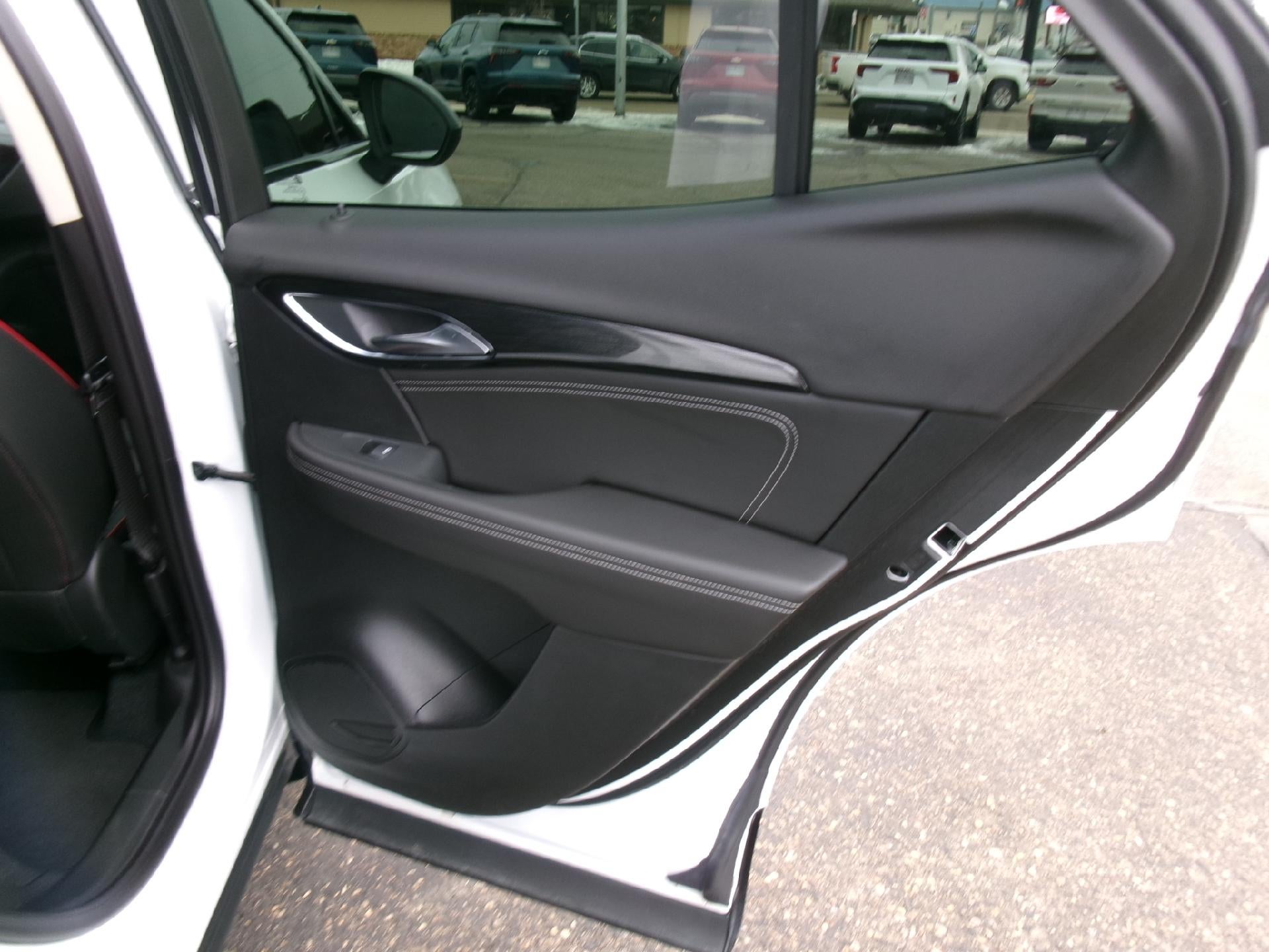 2023 Buick Envision AWD 4dr Essence