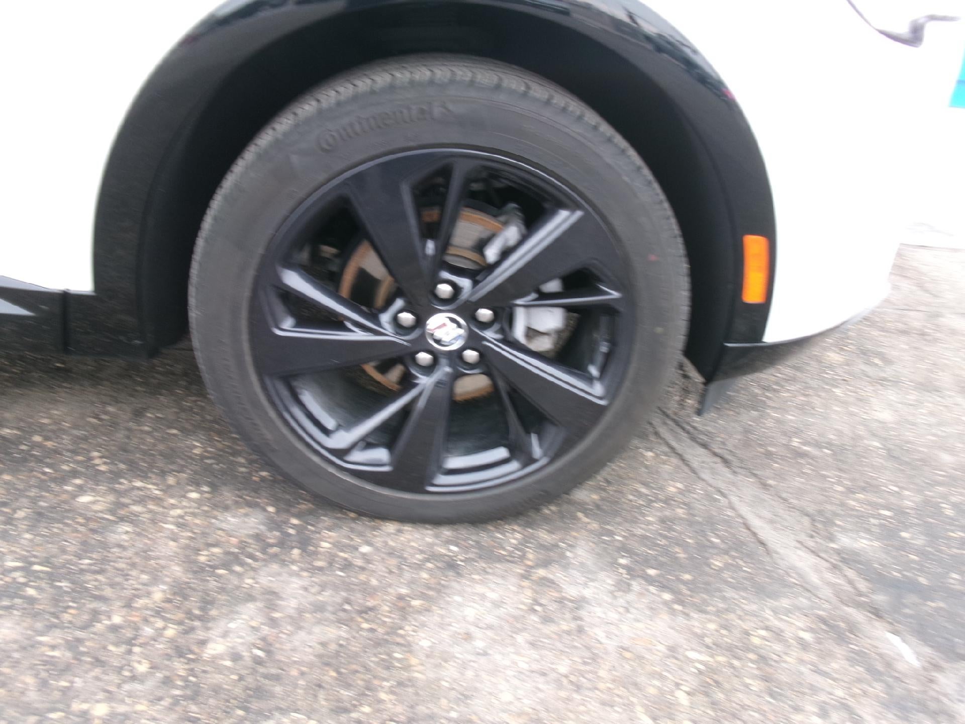 2023 Buick Envision AWD 4dr Essence